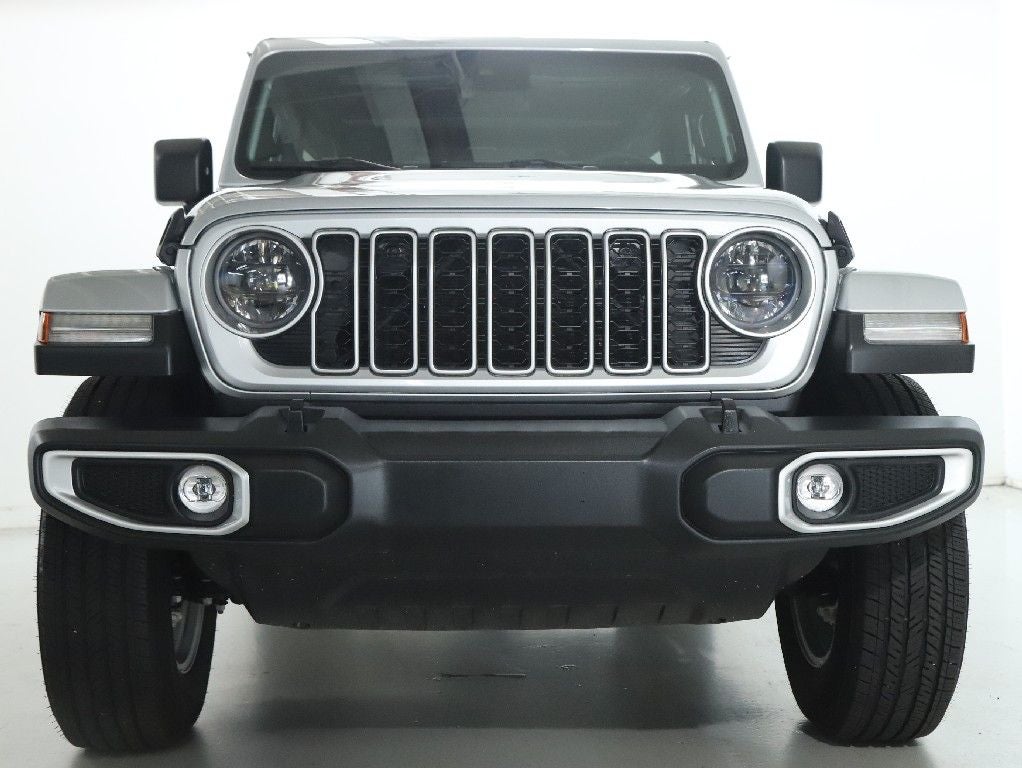 2024 Jeep Wrangler 4-Door Sahara 4x4