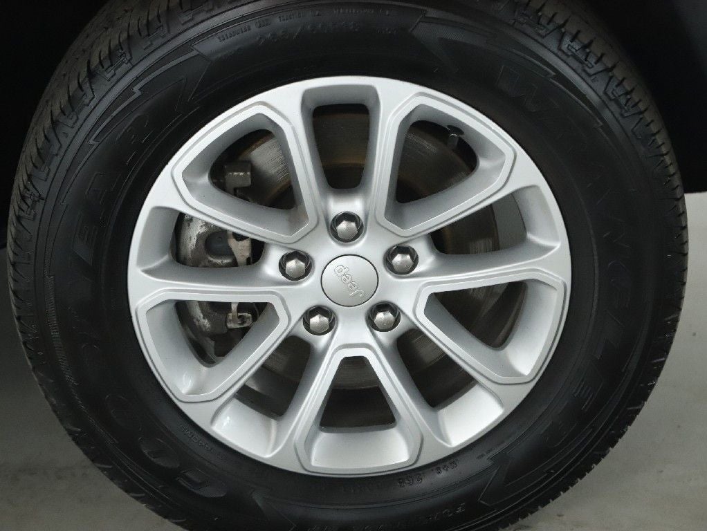 2022 Jeep Grand Cherokee WK Laredo E 4x4