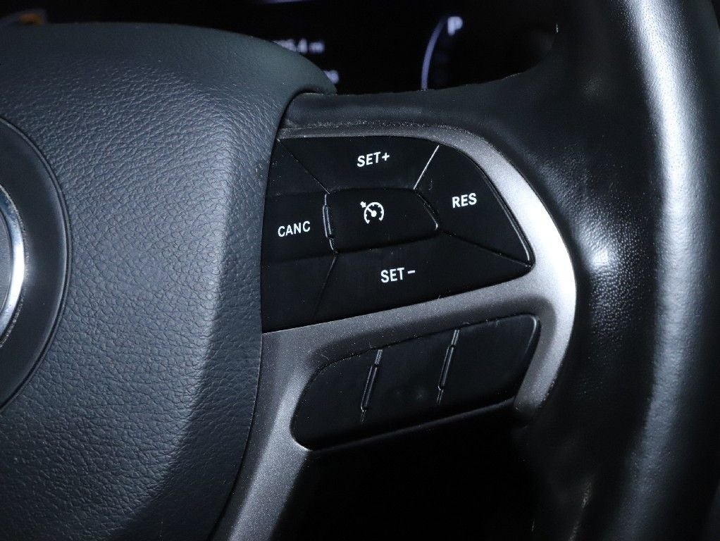 2021 Jeep Grand Cherokee Laredo E 4x4