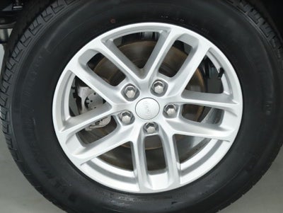 2023 Jeep Grand Cherokee Laredo X 4x4