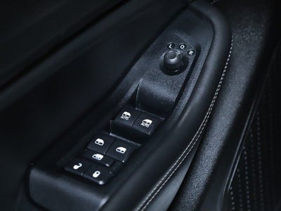2023 Jeep Grand Cherokee Laredo X 4x4