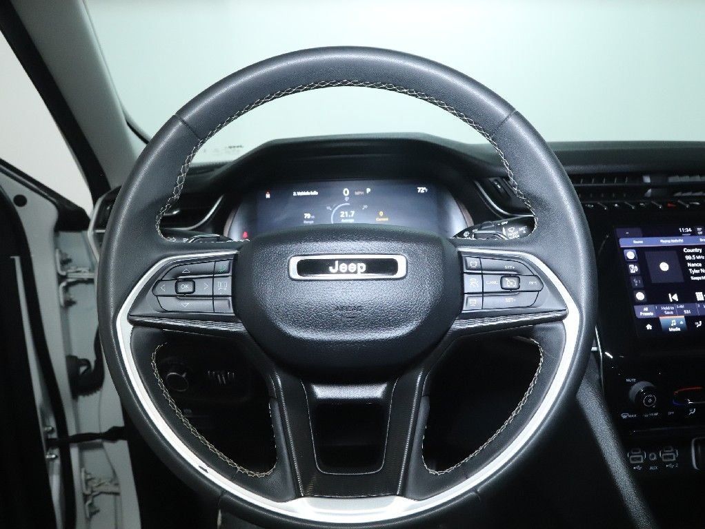 2023 Jeep Grand Cherokee Laredo X 4x4