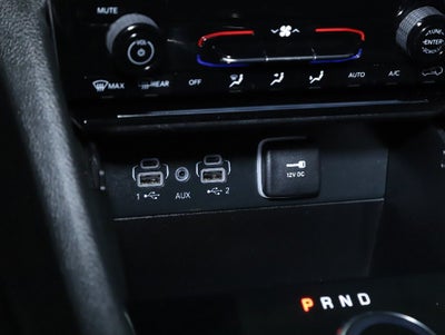 2023 Jeep Grand Cherokee Laredo X 4x4