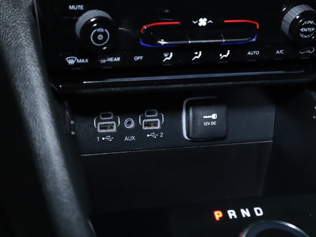 2023 Jeep Grand Cherokee Laredo X 4x4