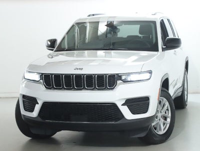 2023 Jeep Grand Cherokee Laredo X 4x4