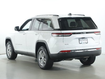 2023 Jeep Grand Cherokee Laredo X 4x4