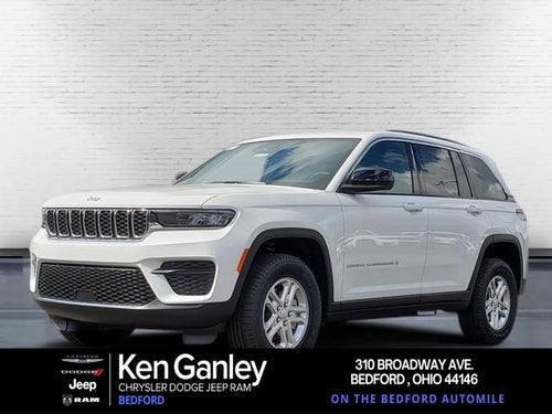 2025 Jeep Grand Cherokee GRAND CHEROKEE LAREDO 4X4