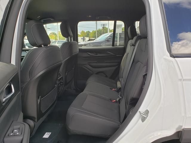 2025 Jeep Grand Cherokee GRAND CHEROKEE LAREDO 4X4