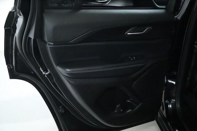 2023 Jeep Grand Cherokee Laredo 4x4