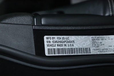 2023 Jeep Grand Cherokee Laredo 4x4