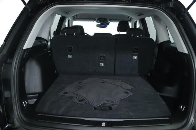 2023 Jeep Grand Cherokee Laredo 4x4