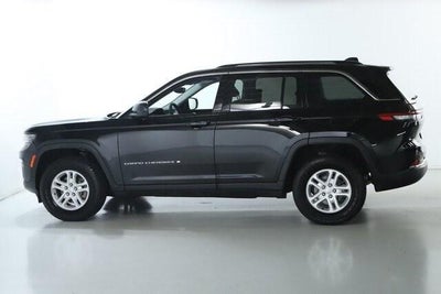 2023 Jeep Grand Cherokee Laredo 4x4