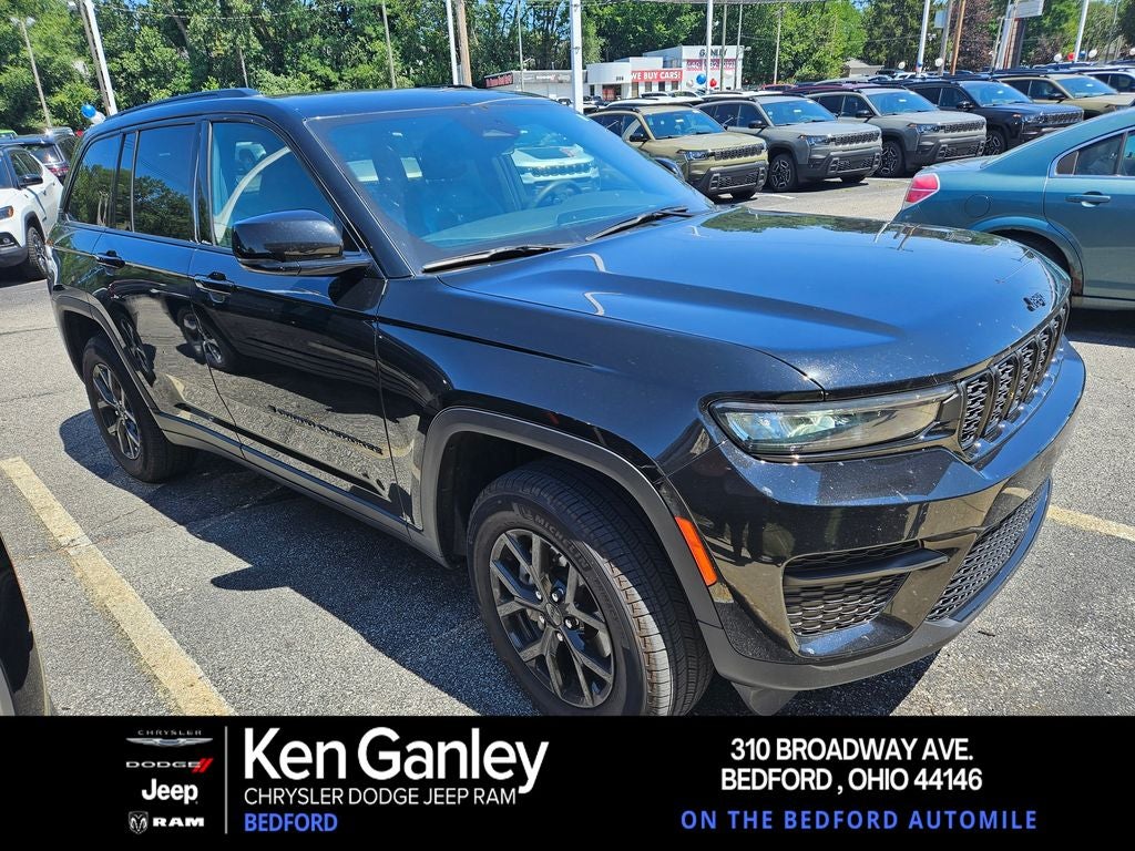 2025 Jeep Grand Cherokee Altitude X 4x4
