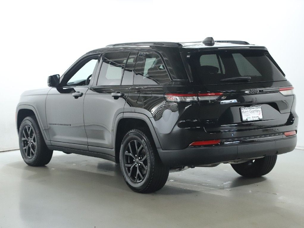 2025 Jeep Grand Cherokee Altitude X 4x4
