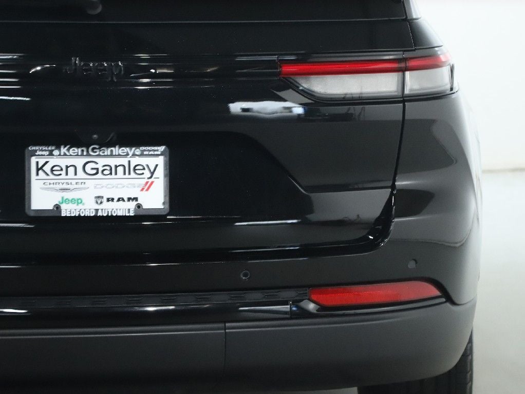 2025 Jeep Grand Cherokee Altitude X 4x4