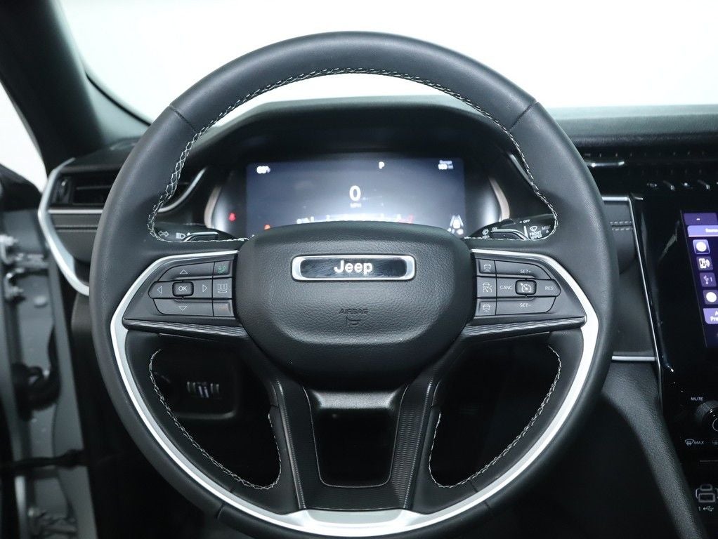 2025 Jeep Grand Cherokee Laredo X 4x4