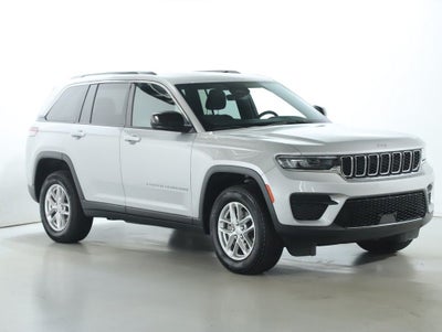 2025 Jeep Grand Cherokee Laredo X 4x4