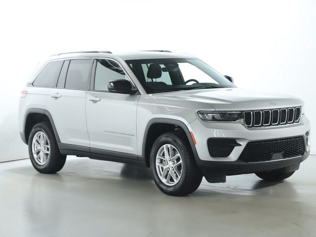 2025 Jeep Grand Cherokee Laredo X 4x4