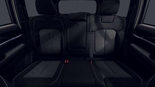 2026 Jeep Grand Cherokee GRAND CHEROKEE LAREDO X 4X4