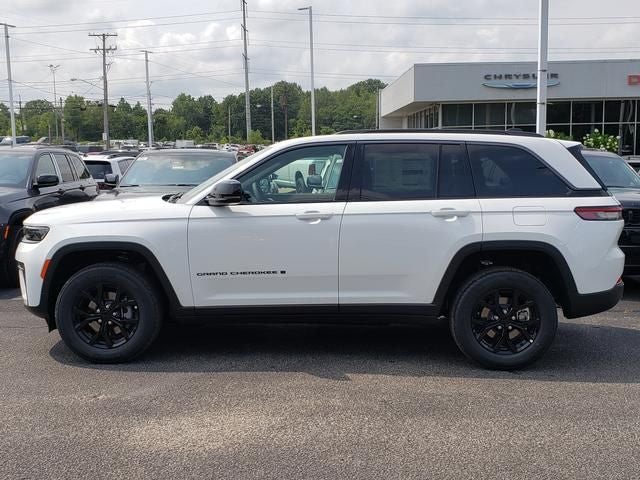 2026 Jeep Grand Cherokee GRAND CHEROKEE LAREDO ALTITUDE 4X4