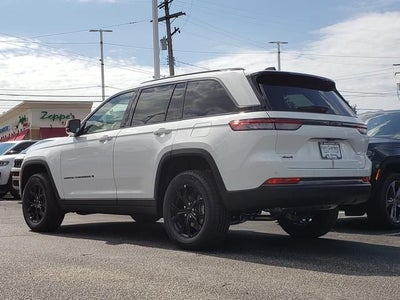 2026 Jeep Grand Cherokee GRAND CHEROKEE LAREDO ALTITUDE 4X4