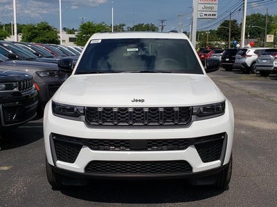 2026 Jeep Grand Cherokee GRAND CHEROKEE LAREDO ALTITUDE 4X4
