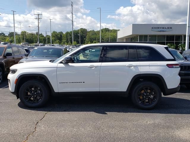 2026 Jeep Grand Cherokee GRAND CHEROKEE LAREDO ALTITUDE 4X4