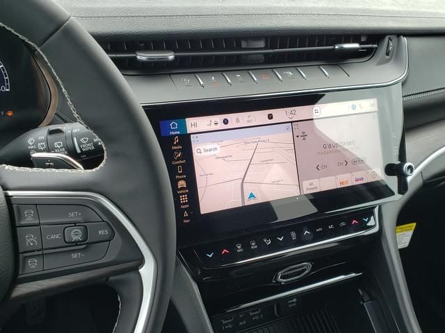 2026 Jeep Grand Cherokee GRAND CHEROKEE ALTITUDE 4X4