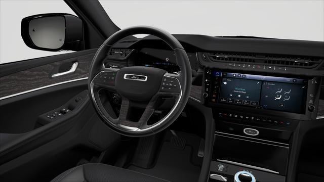 2027 Jeep Grand Cherokee GRAND CHEROKEE LAREDO ALTITUDE 4X4