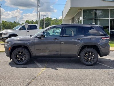 2026 Jeep Grand Cherokee GRAND CHEROKEE LAREDO ALTITUDE 4X4