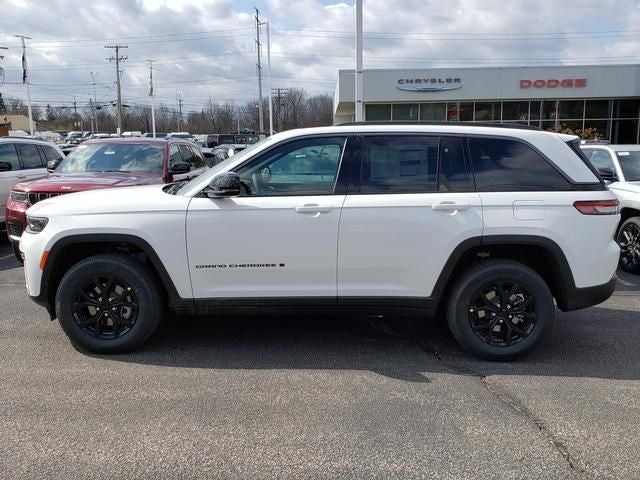 2026 Jeep Grand Cherokee GRAND CHEROKEE LAREDO ALTITUDE 4X4