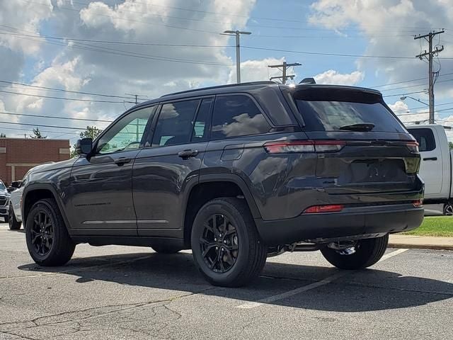 2026 Jeep Grand Cherokee GRAND CHEROKEE LAREDO ALTITUDE 4X4