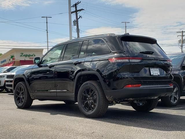 2026 Jeep Grand Cherokee GRAND CHEROKEE LAREDO ALTITUDE 4X4