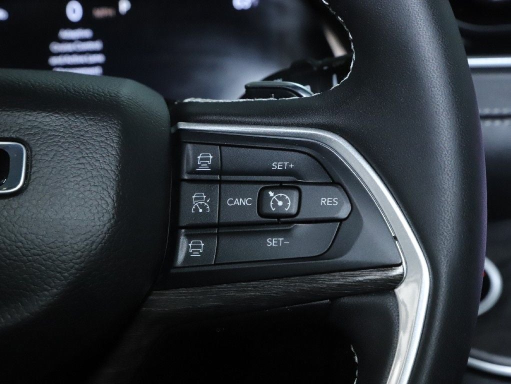 2025 Jeep Grand Cherokee Limited 4x4