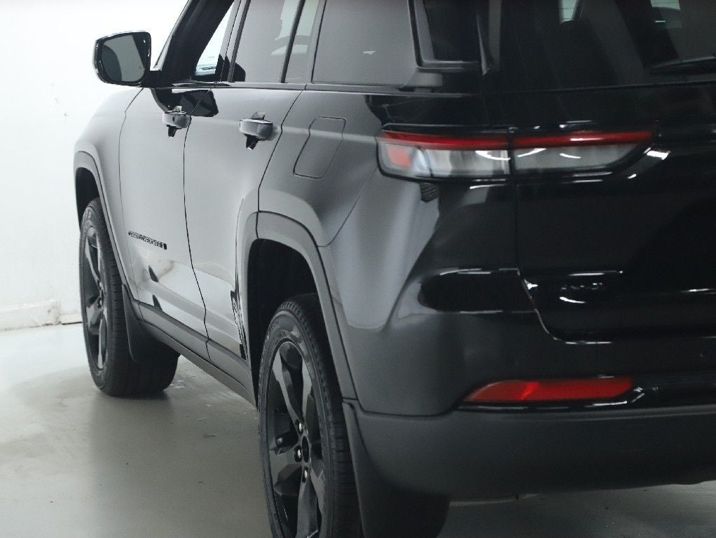 2025 Jeep Grand Cherokee Limited 4x4