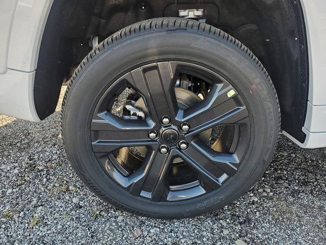 2027 Jeep Grand Cherokee GRAND CHEROKEE LIMITED RESERVE 4X4