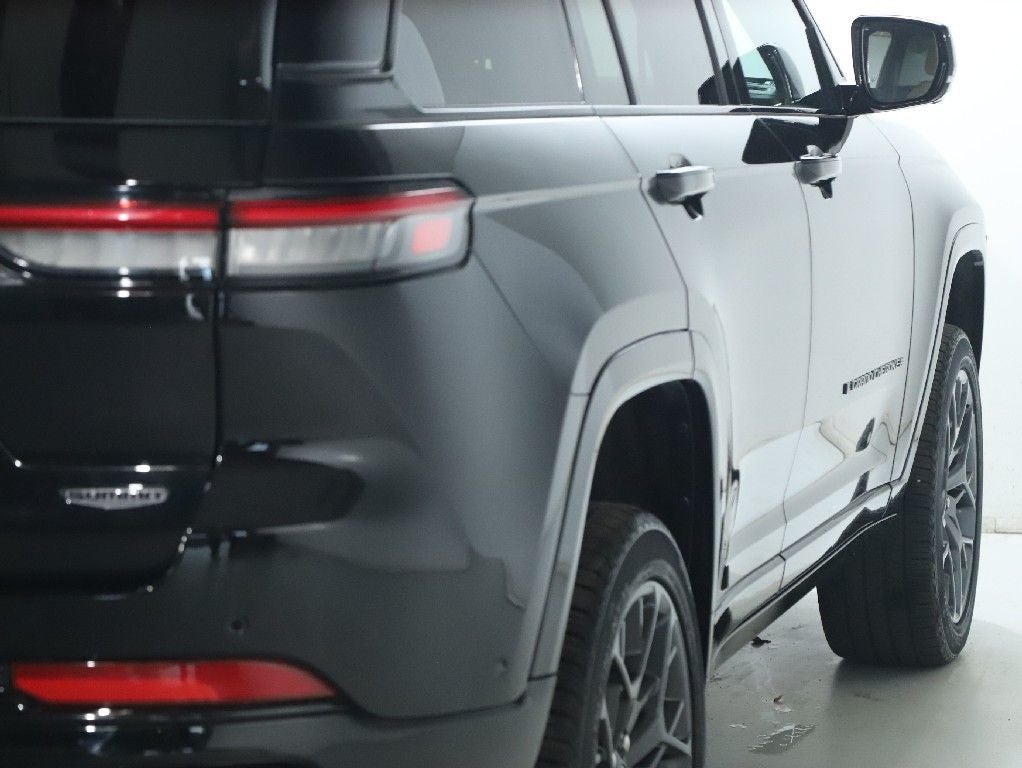 2025 Jeep Grand Cherokee Summit Reserve 4x4