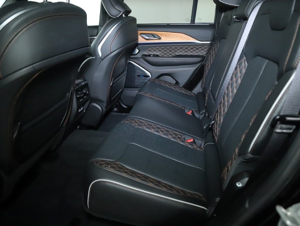 2023 Jeep Grand Cherokee Summit Reserve 4x4