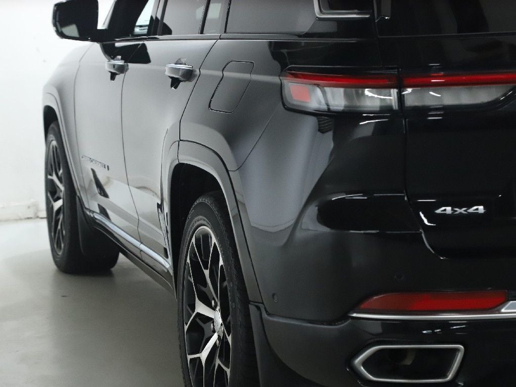 2023 Jeep Grand Cherokee Summit Reserve 4x4
