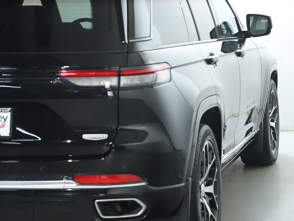2023 Jeep Grand Cherokee Summit Reserve 4x4
