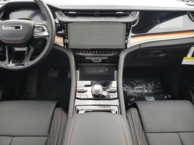 2026 Jeep Grand Cherokee GRAND CHEROKEE SUMMIT 4X4