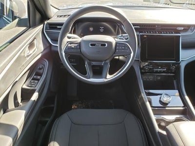 2025 Jeep Grand Cherokee GRAND CHEROKEE L LAREDO X 4X4