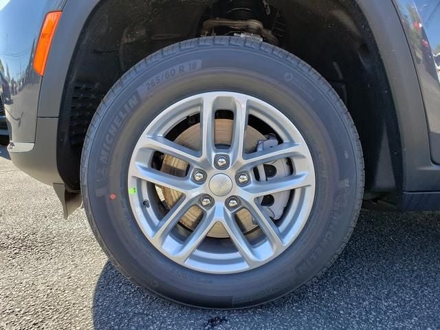 2025 Jeep Grand Cherokee GRAND CHEROKEE L LAREDO X 4X4