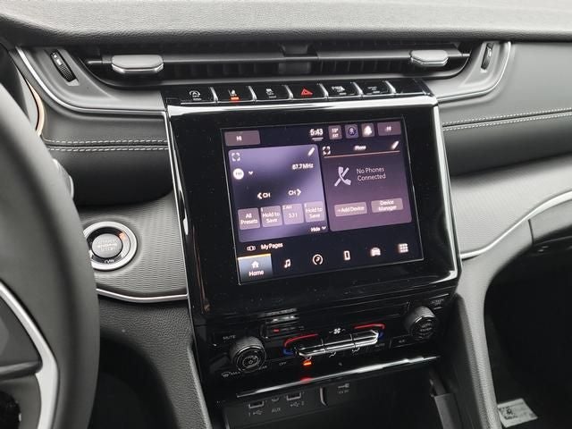 2025 Jeep Grand Cherokee GRAND CHEROKEE L LAREDO X 4X4