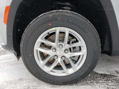 2025 Jeep Grand Cherokee GRAND CHEROKEE L LAREDO X 4X4