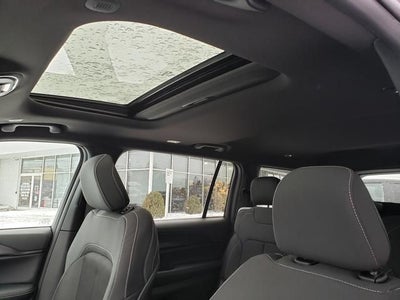 2025 Jeep Grand Cherokee GRAND CHEROKEE L LAREDO X 4X4