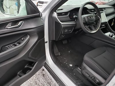 2025 Jeep Grand Cherokee GRAND CHEROKEE L LAREDO X 4X4