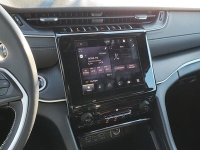 2025 Jeep Grand Cherokee GRAND CHEROKEE L LAREDO X 4X4