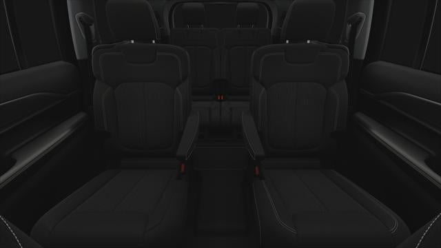 2025 Jeep Grand Cherokee GRAND CHEROKEE L LAREDO X 4X4