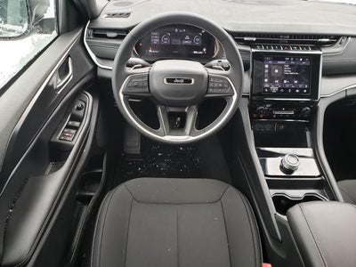 2025 Jeep Grand Cherokee GRAND CHEROKEE L LAREDO X 4X4